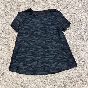 lululemon camo shirt